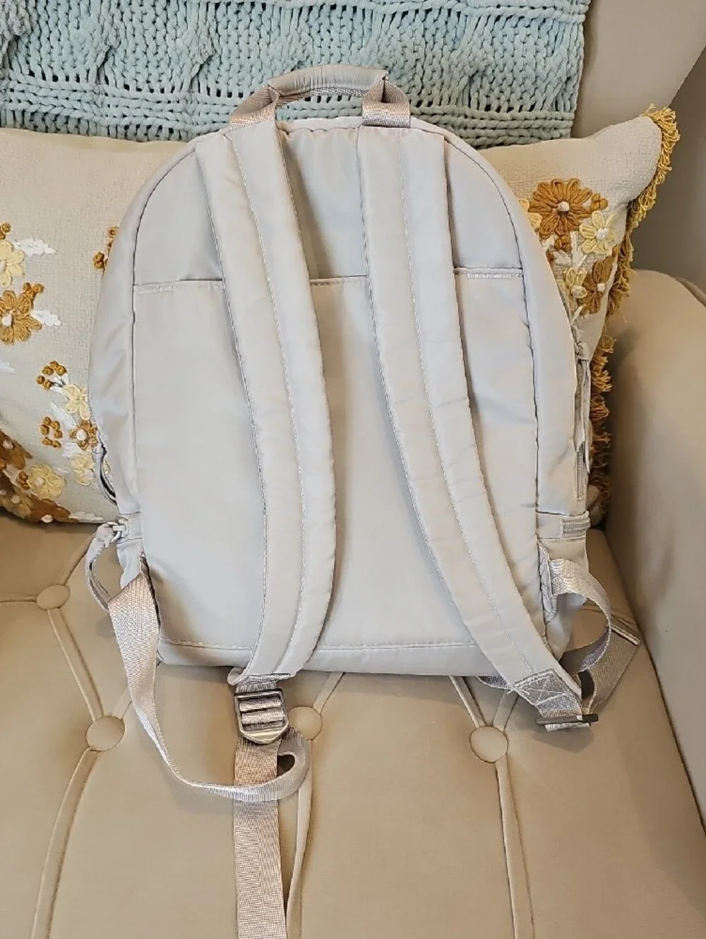 Vera Bradley sleek white